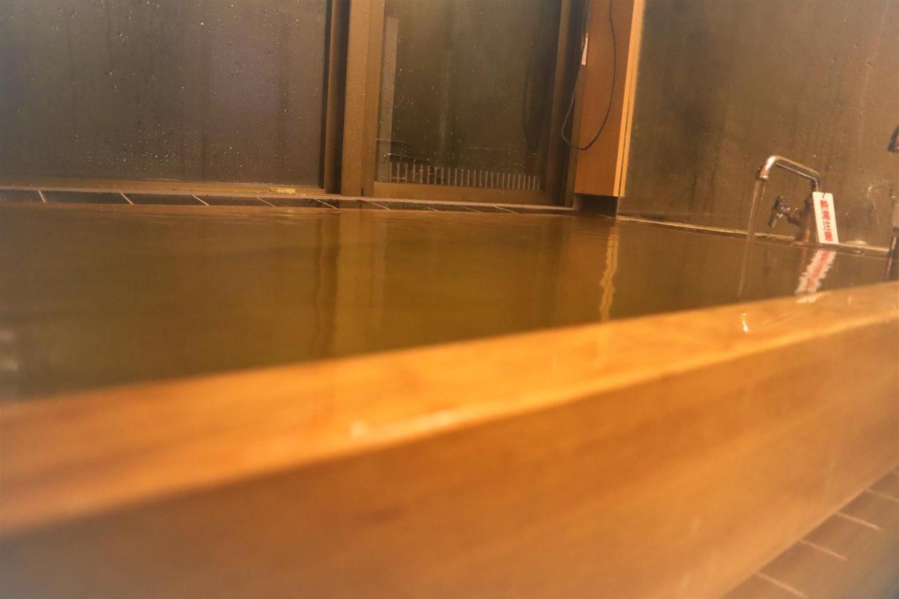 熱海の海が一望できる温泉付貸別荘 満月あじろ Mitsukiajiro Atami  Buitenkant foto